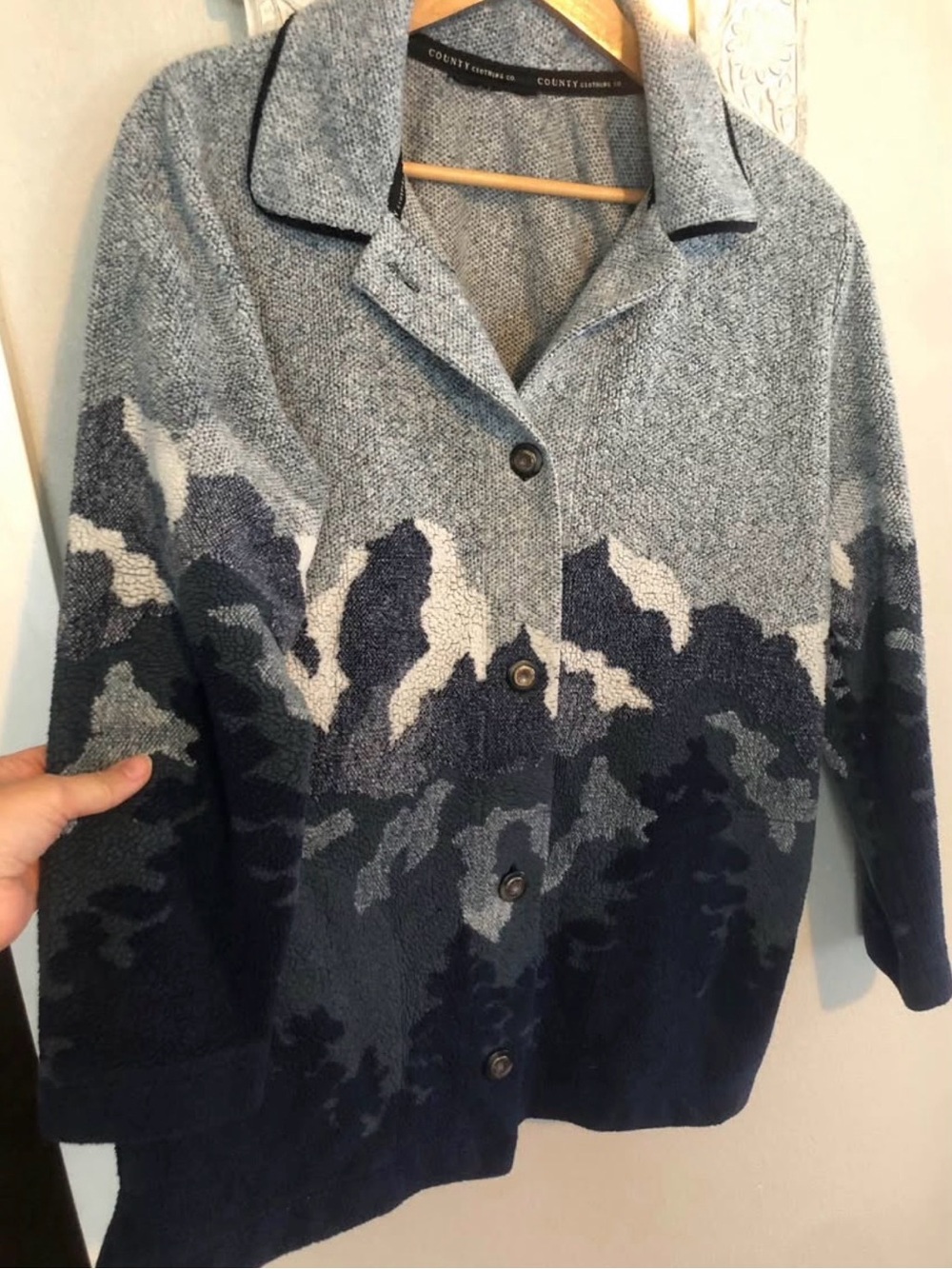 Vtg Mountain Button-Front Women's Sweater